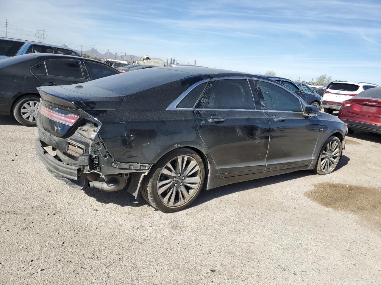 2017 Lincoln MKZ - Image 3
