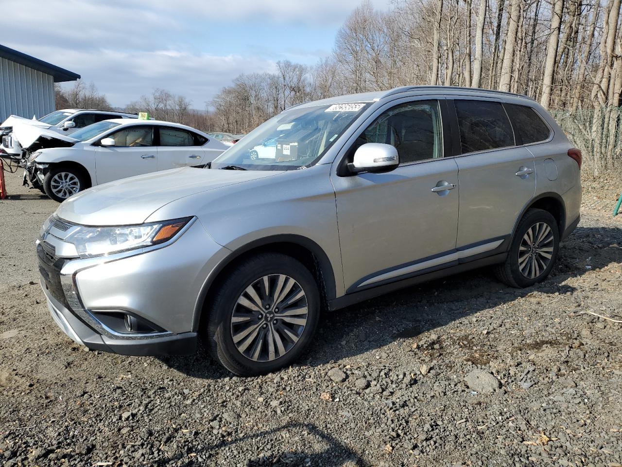 2020 Mitsubishi Outlander - Image 1