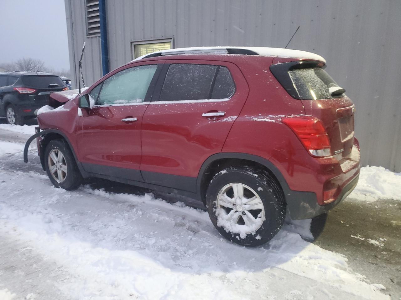 2018 Chevrolet Trax - Image 2
