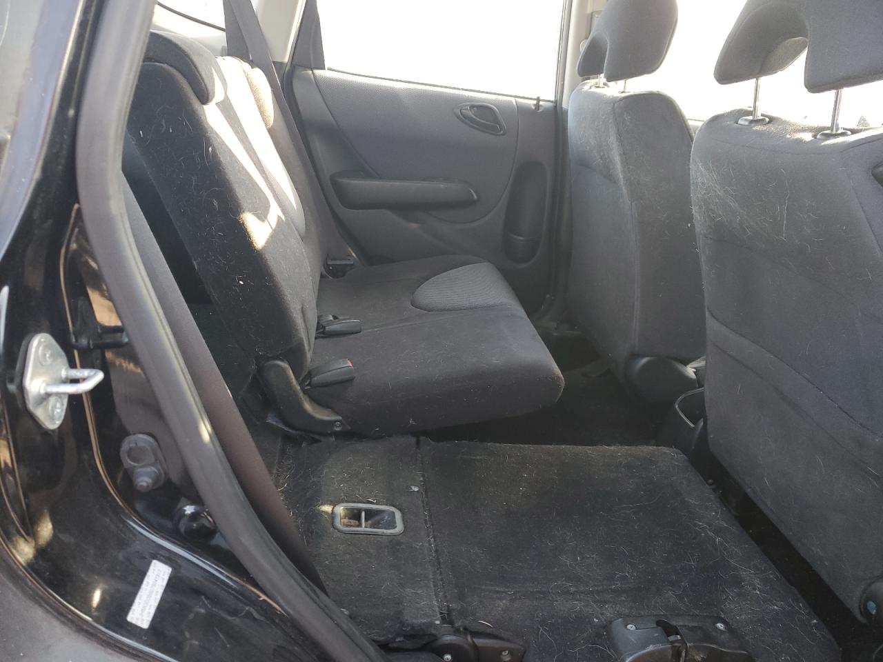 2007 Honda Fit - Image 10