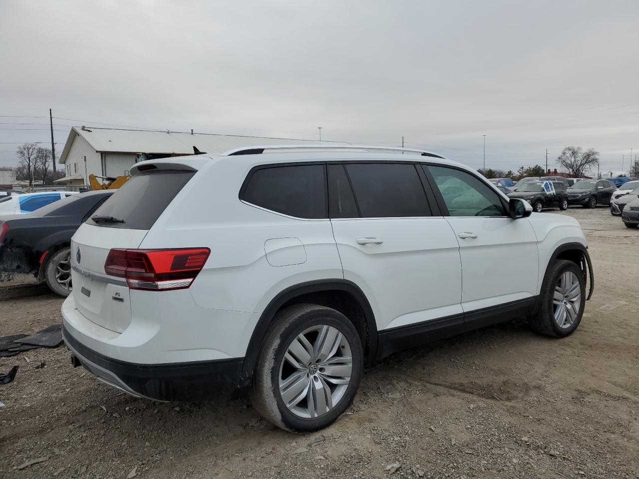 2019 Volkswagen Atlas - Image 3
