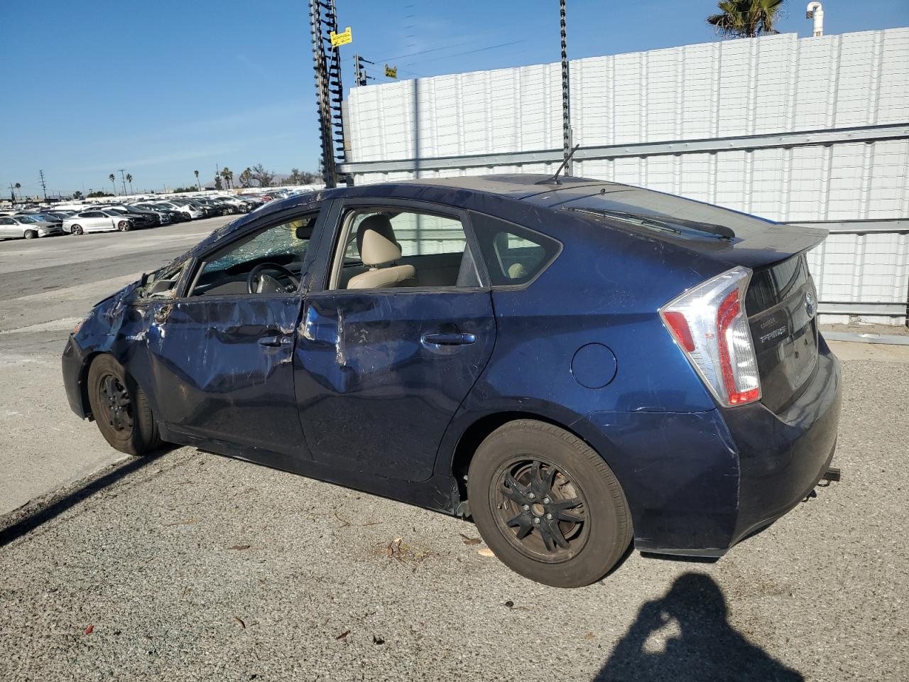 2015 Toyota Prius - Image 2