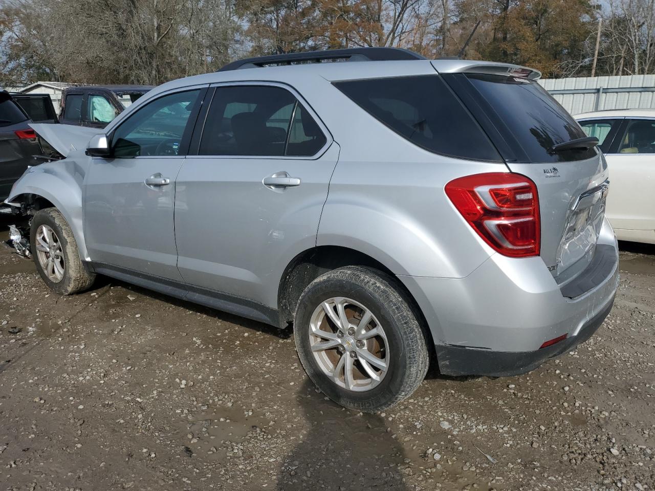2017 Chevrolet Equinox - Image 2