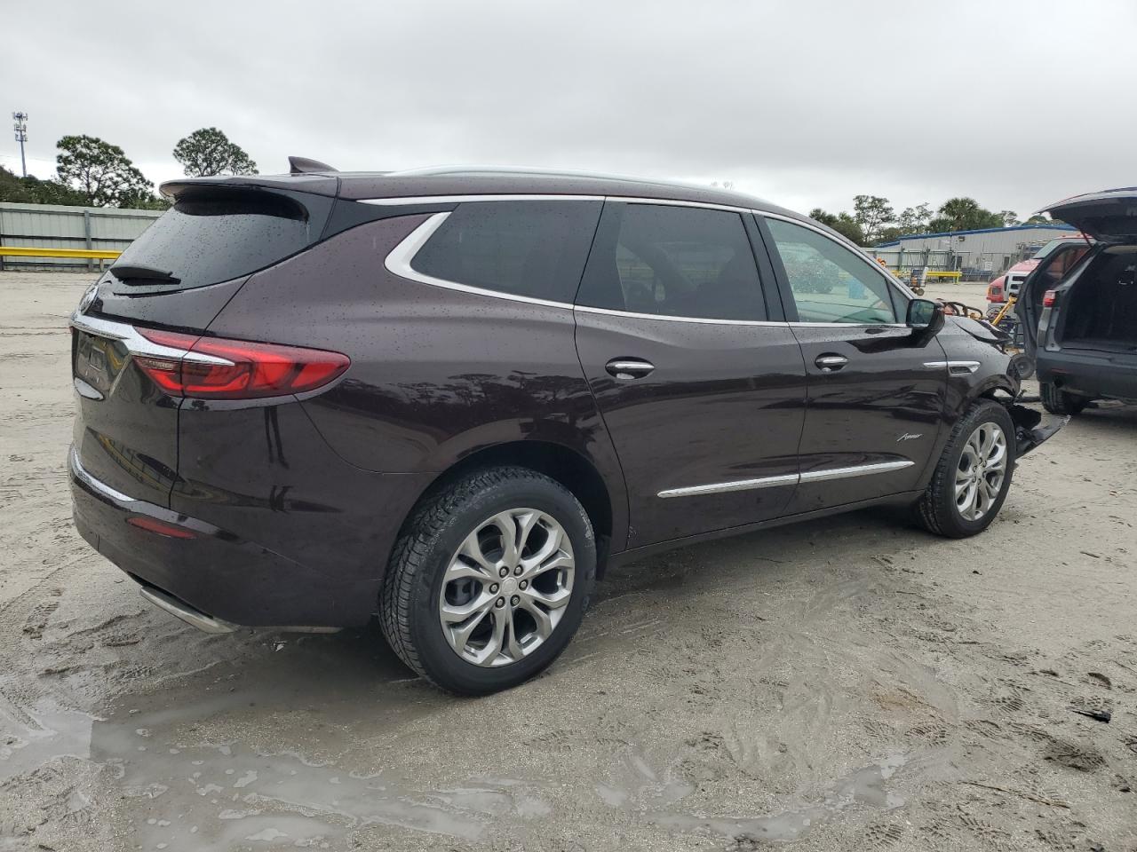 2021 Buick Enclave - Image 3