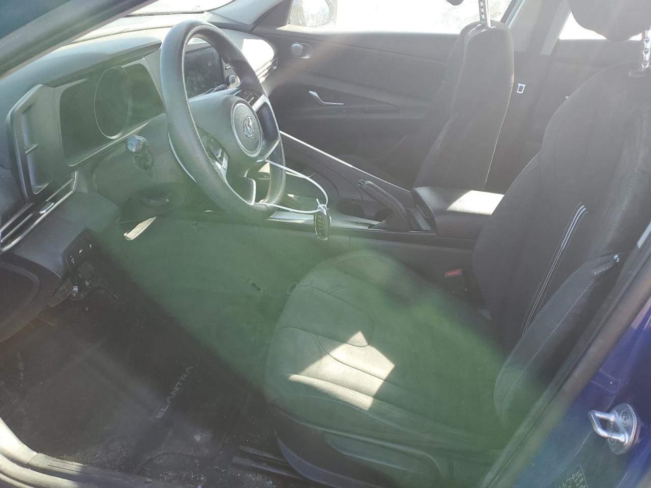 2021 Hyundai Elantra - Image 7