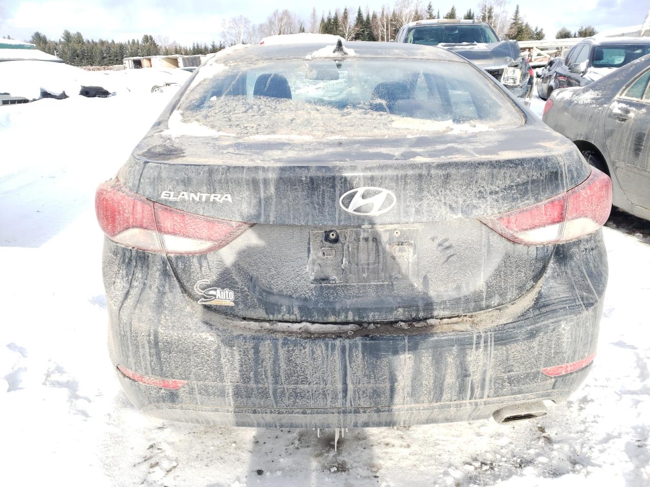 2015 Hyundai Elantra - Image 6