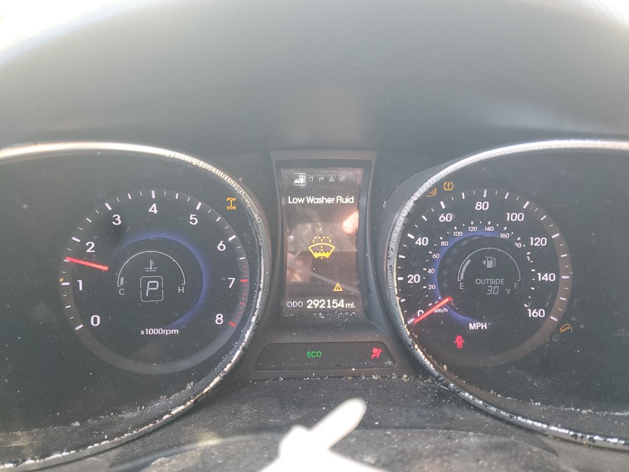 2013 Hyundai Santa Fe - Image 9