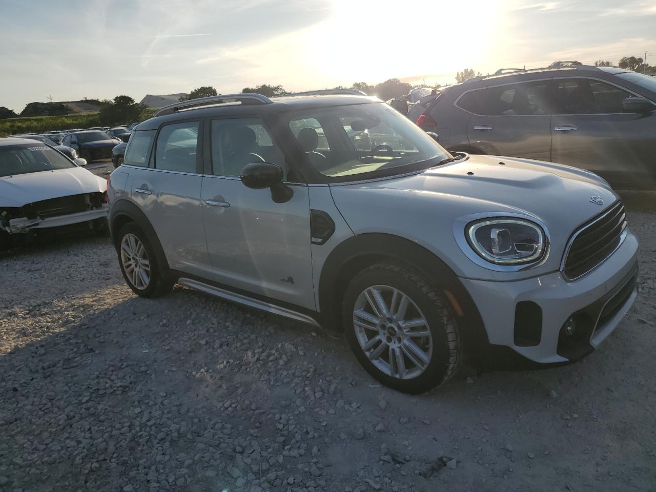 2022 MINI Cooper - Image 4