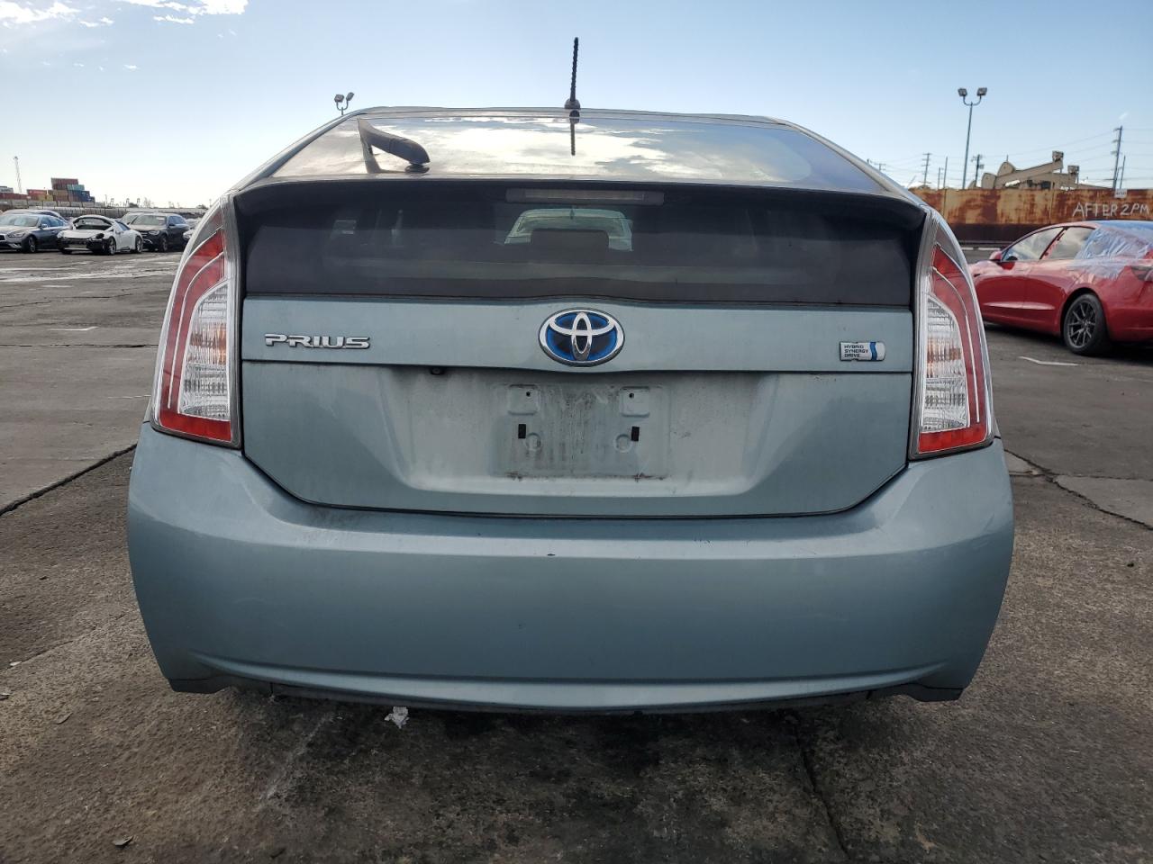 2015 Toyota Prius - Image 6