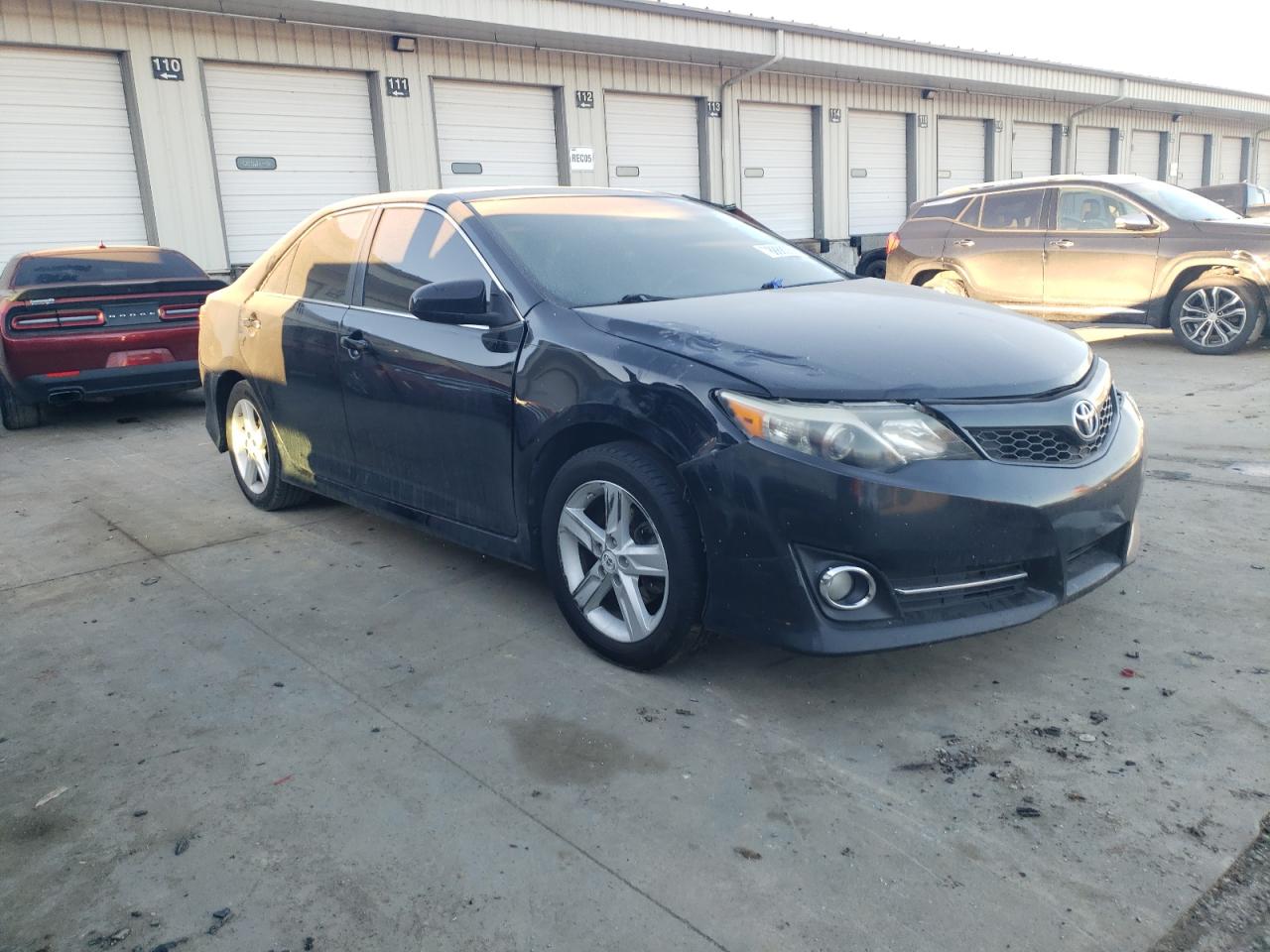 2013 Toyota Camry - Image 4