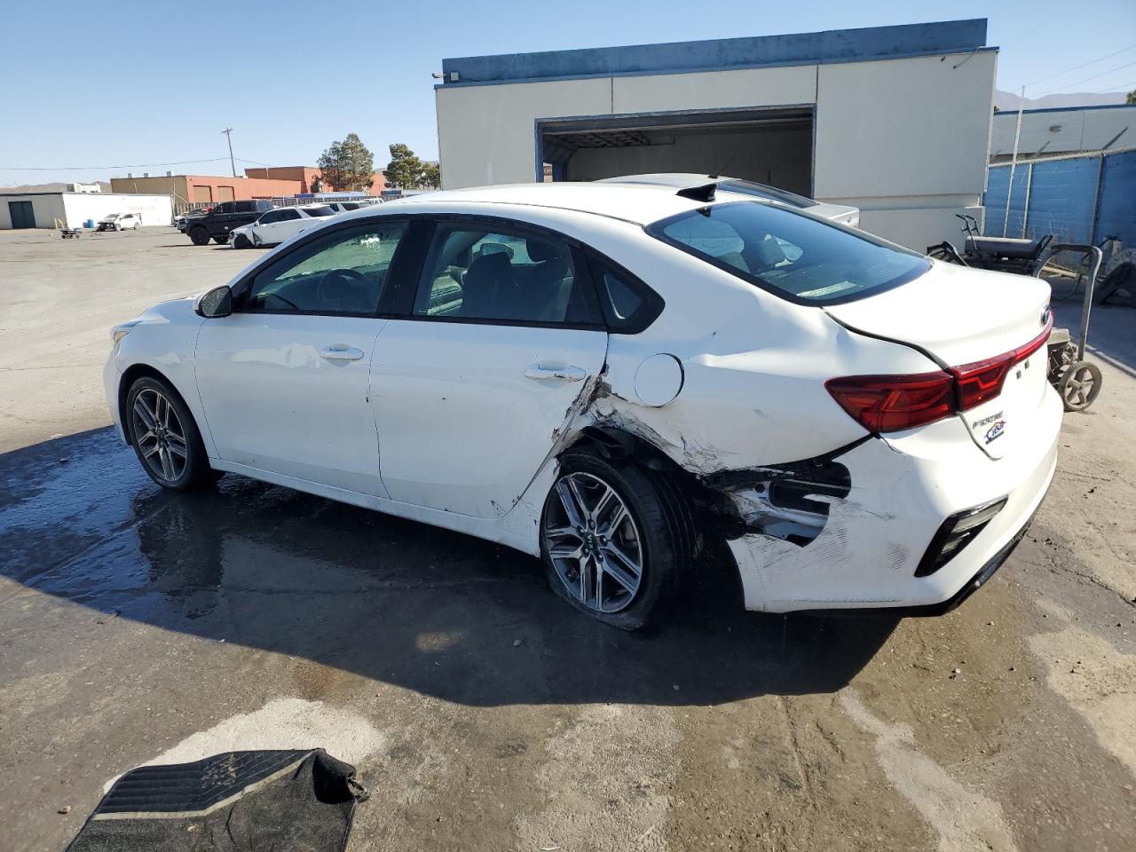 2019 Kia Forte - Image 2