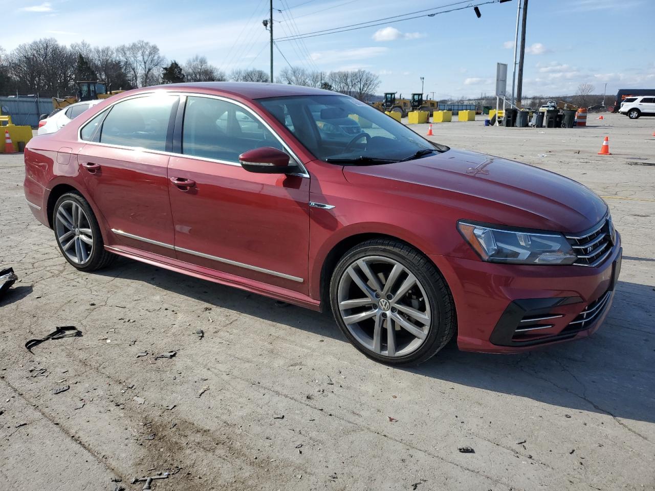 2017 Volkswagen Passat - Image 4