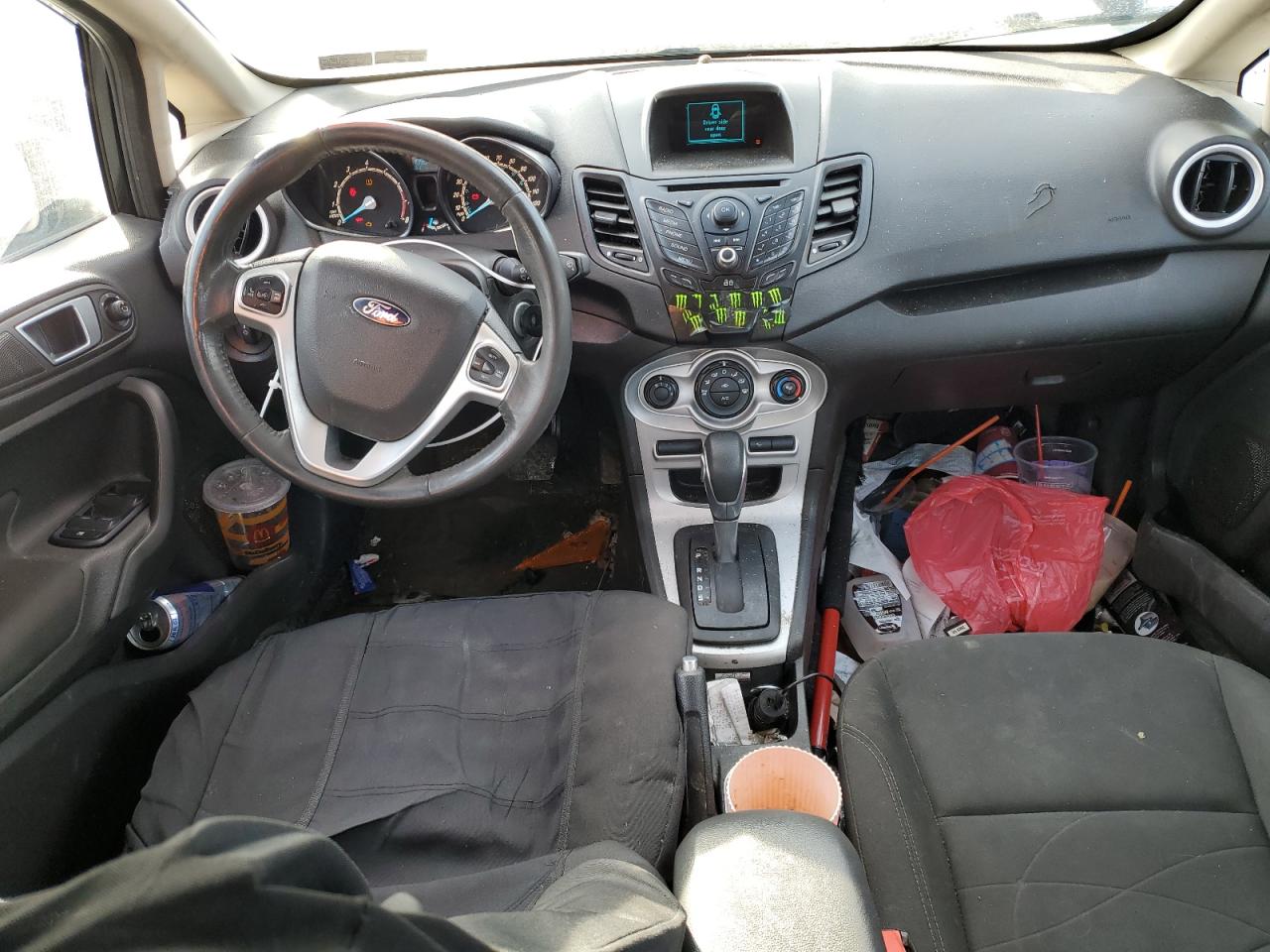 2015 Ford Fiesta - Image 8