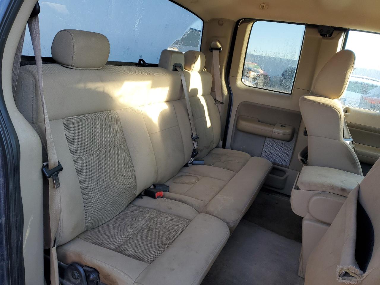 2005 Ford F-150 - Image 10