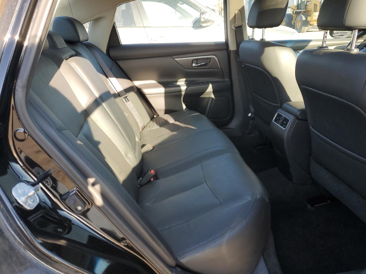 2014 Nissan Altima - Image 10