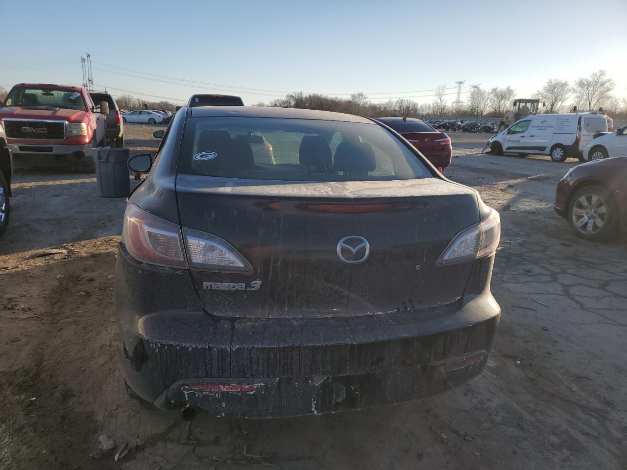 2011 Mazda 3 - Image 6