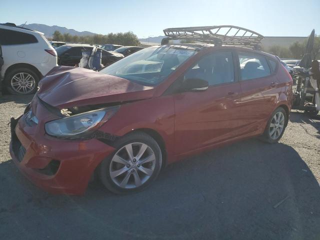 Хэтчбеки HYUNDAI ACCENT 2013 Красный