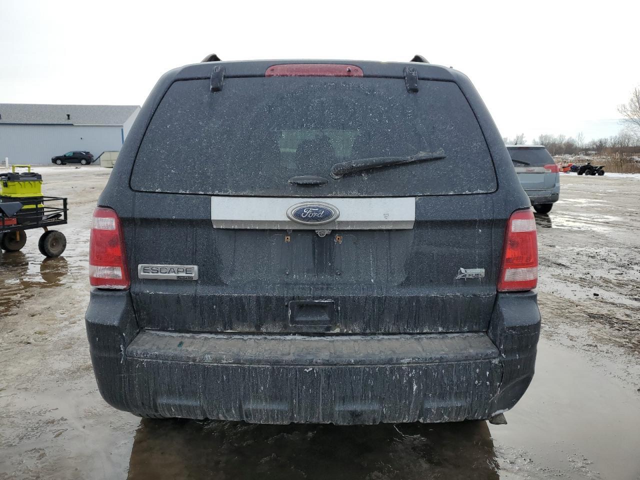 2011 Ford Escape - Image 6