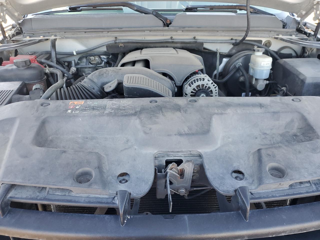 2010 GMC Sierra - Image 11