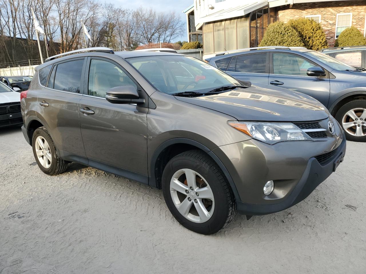 VIN JTMRFREV1D5004307 2013 TOYOTA RAV4 no.4