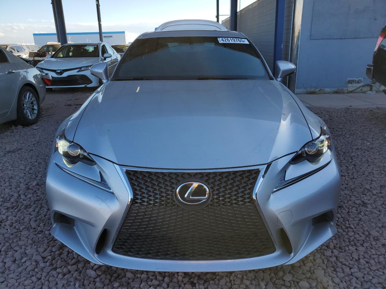 2016 Lexus IS - Image 5
