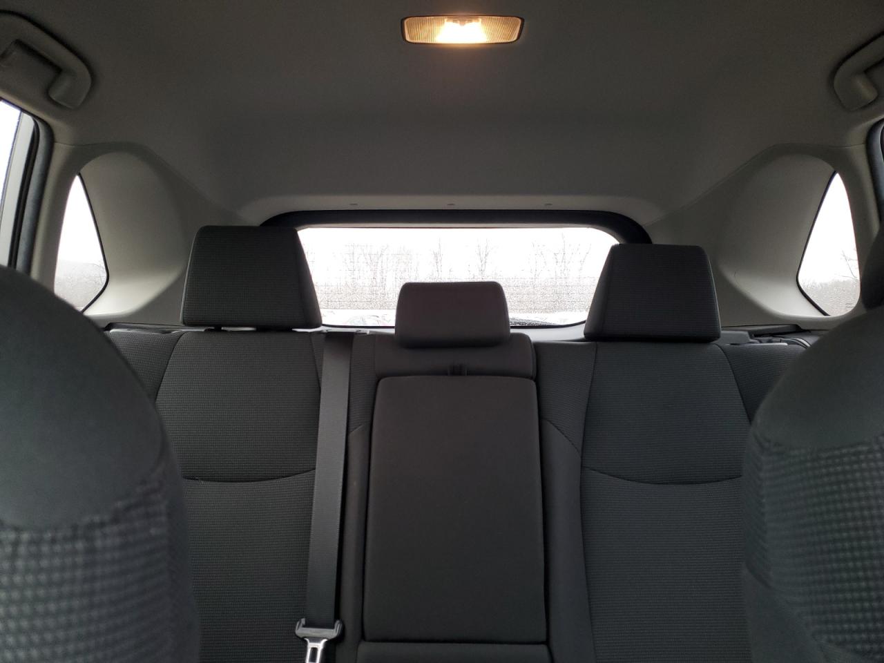 2021 Toyota RAV 4 - Image 10