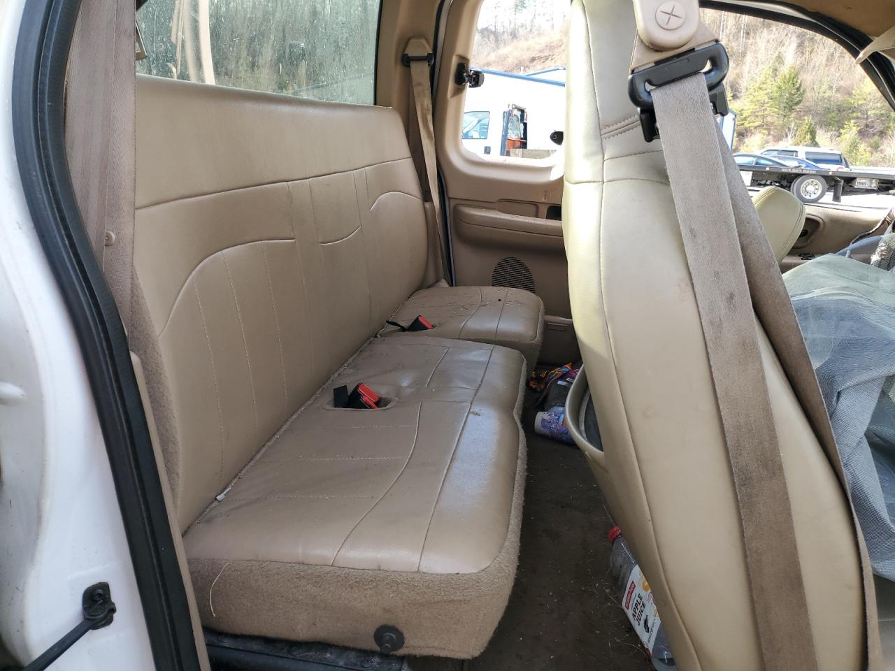1999 Ford F250 - Image 11