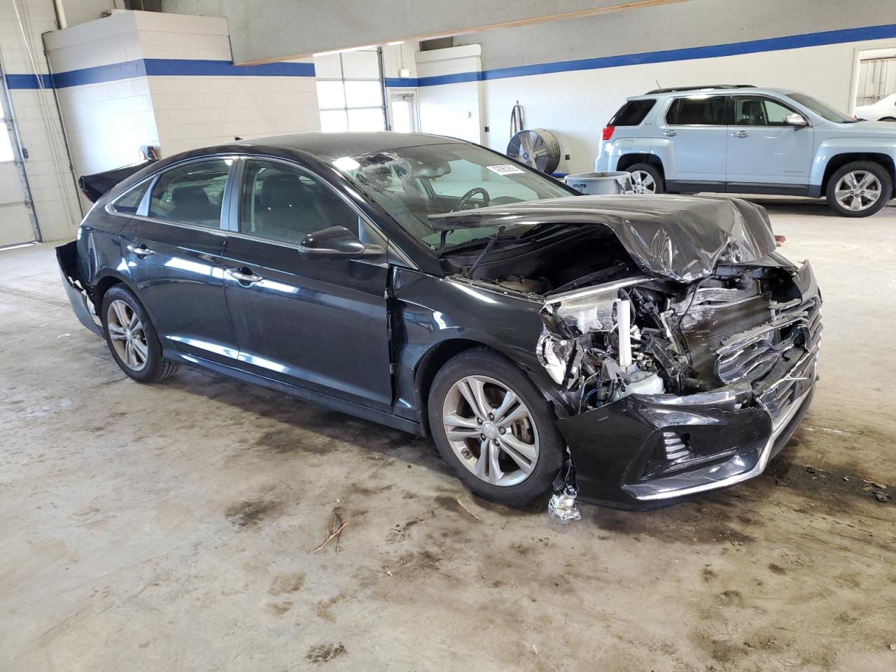 2018 Hyundai Sonata - Image 4