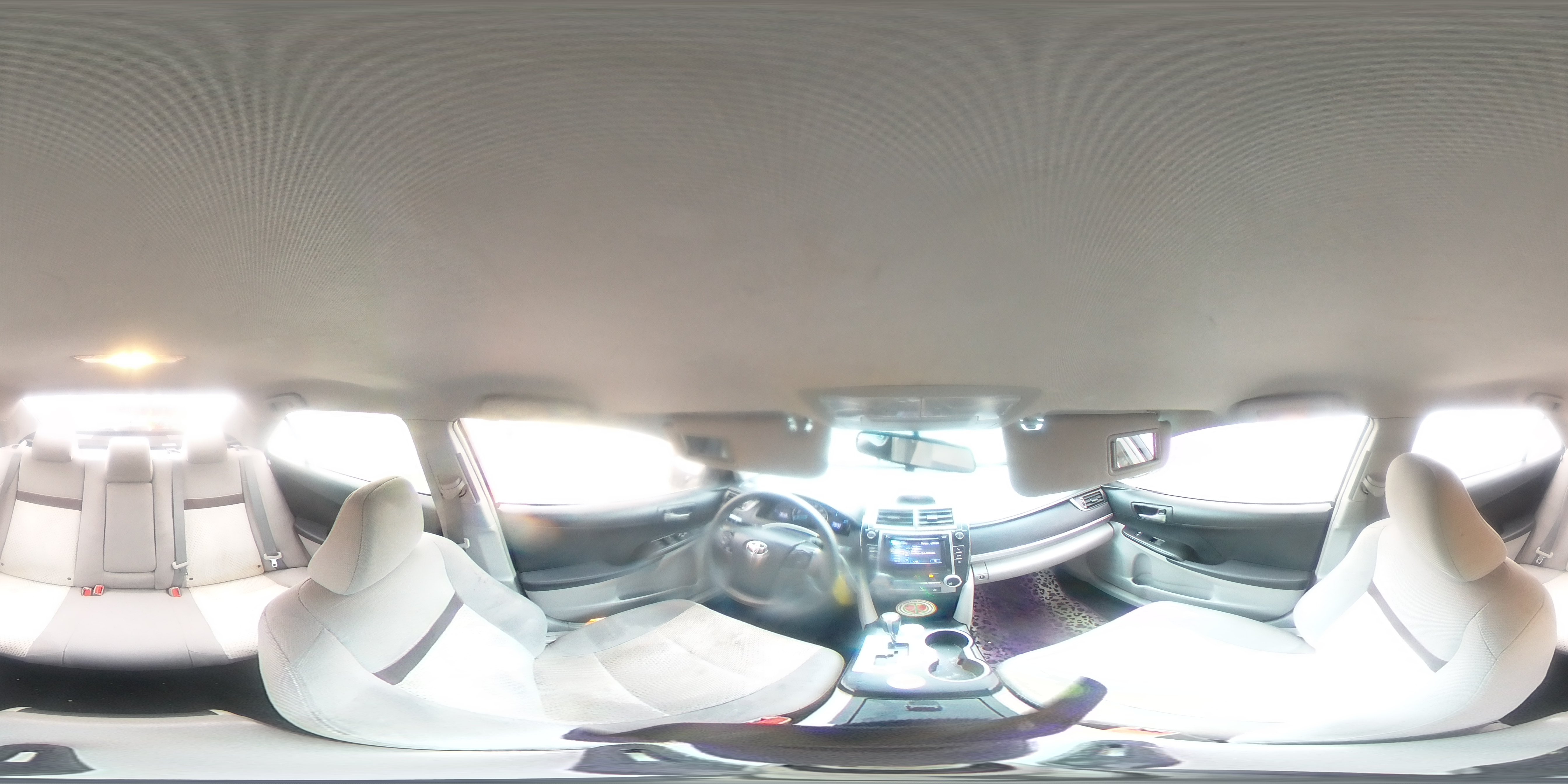 2012 Toyota Camry - Image 13