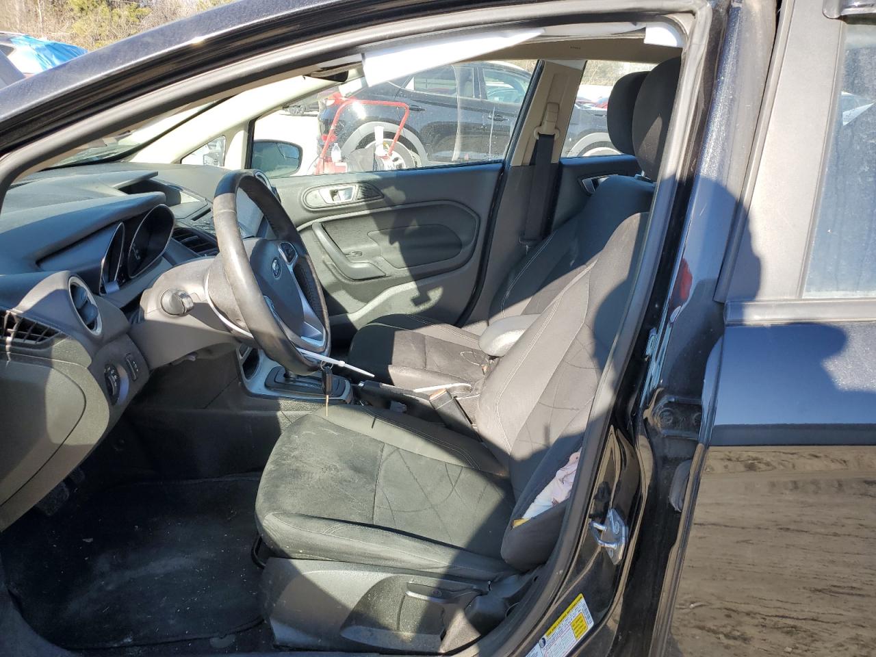 2015 Ford Fiesta - Image 7