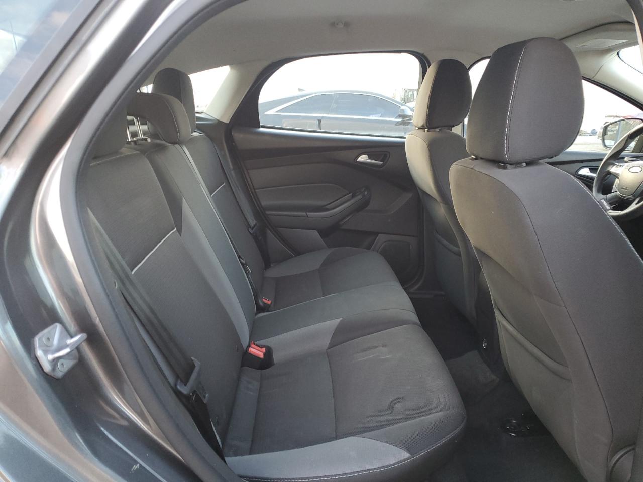 2014 Ford Focus - Image 10