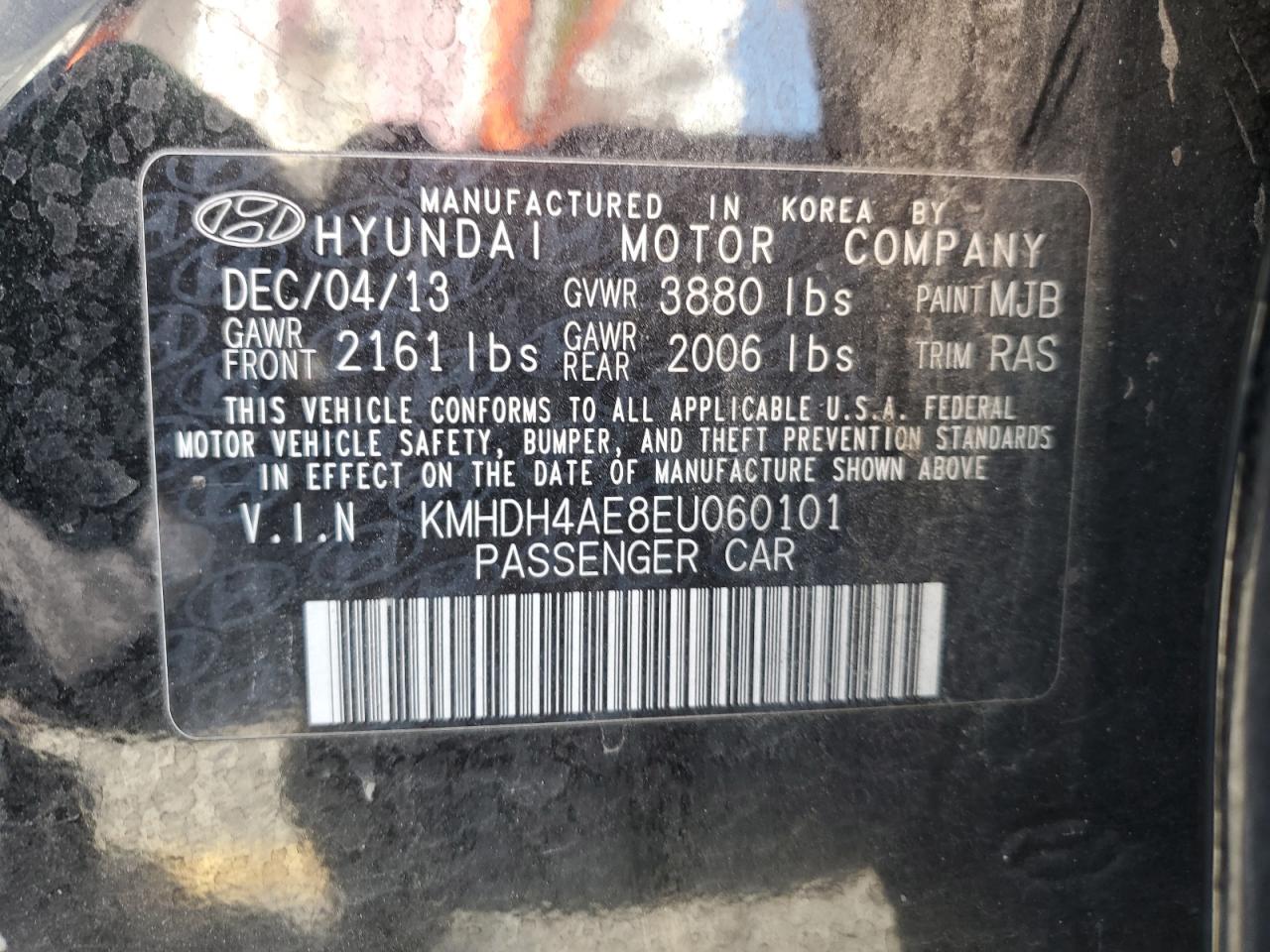 2014 Hyundai Elantra - Image 12