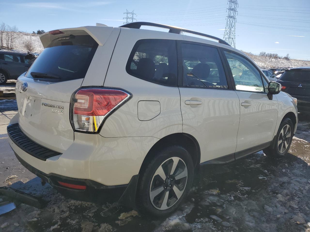 2017 Subaru Forester - Image 3