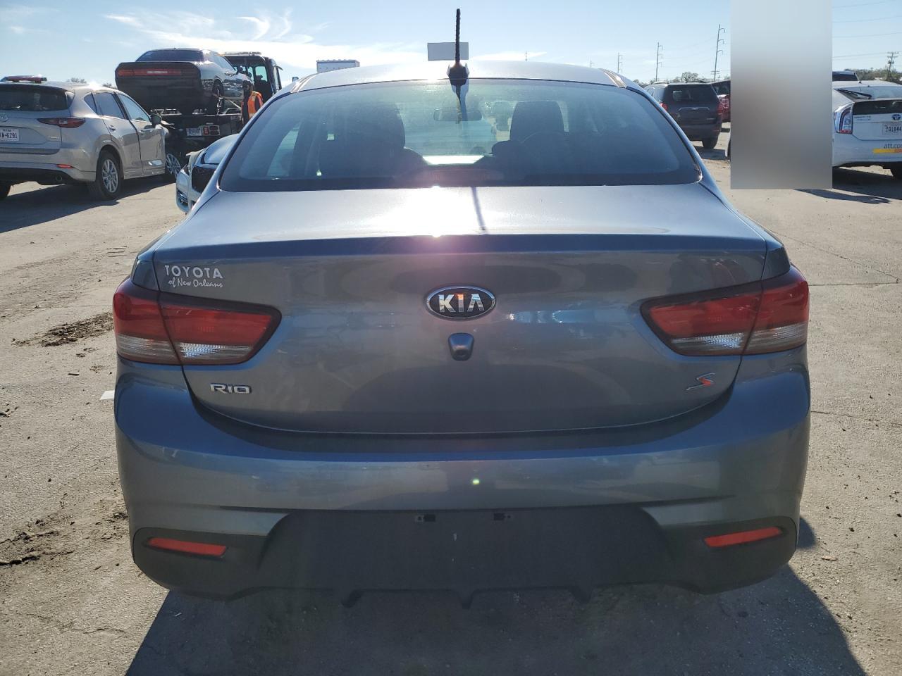 2020 Kia Rio - Image 6