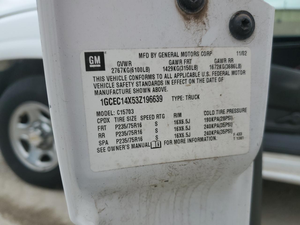 2003 Chevrolet Silverado - Image 12