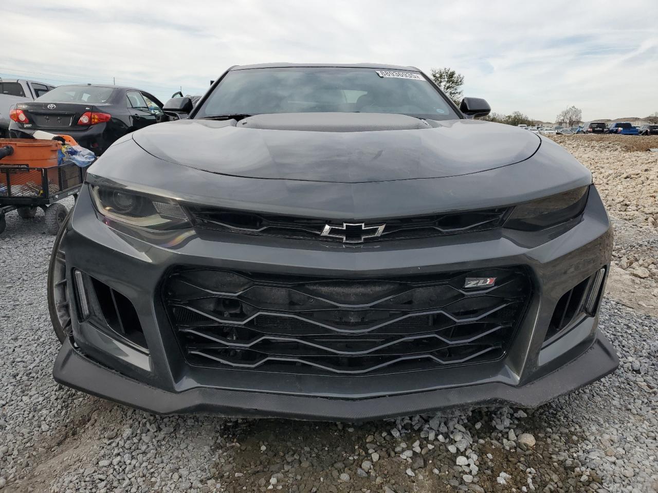 2017 Chevrolet Camaro - Image 5
