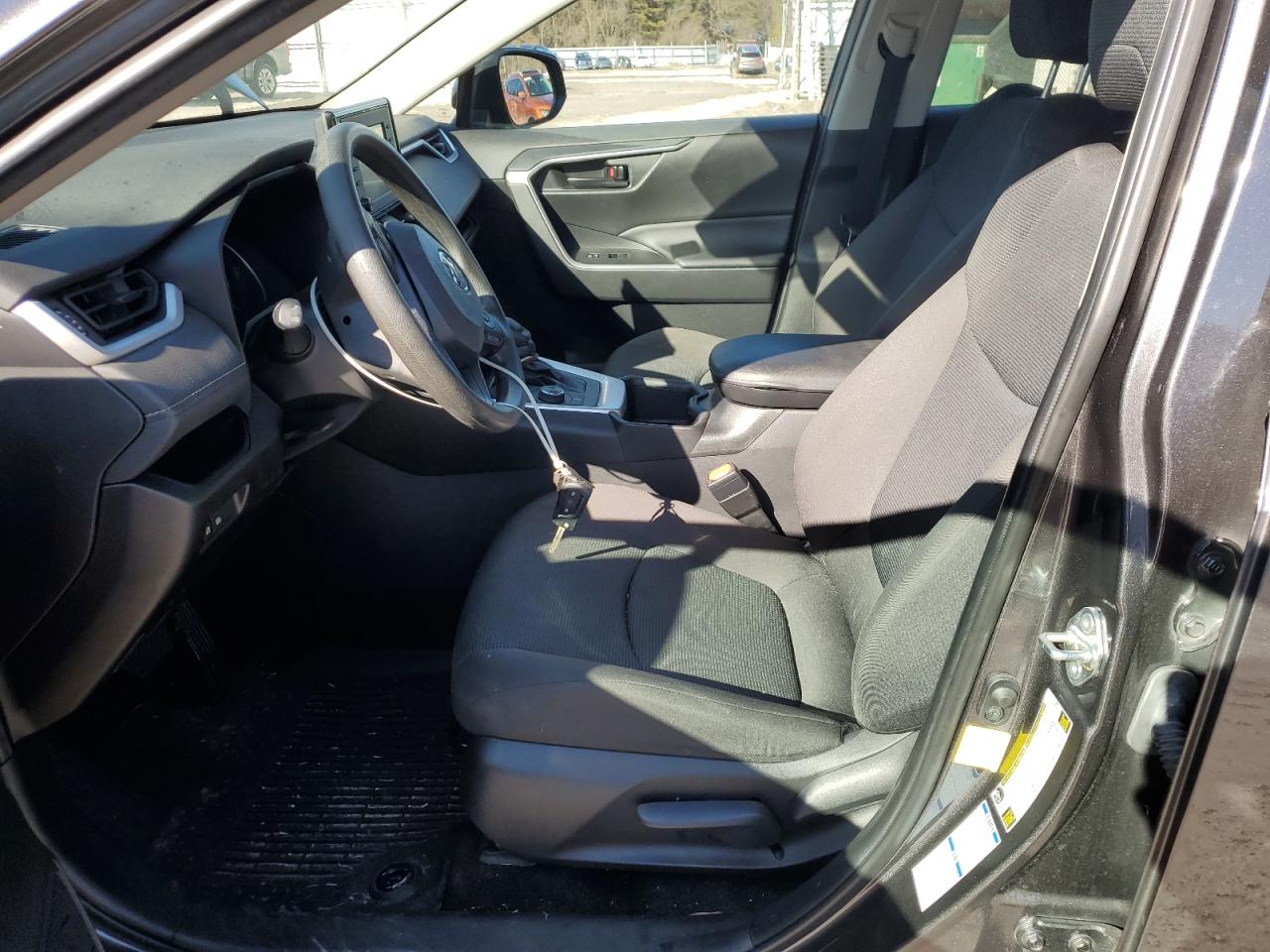 2022 Toyota RAV 4 - Image 7