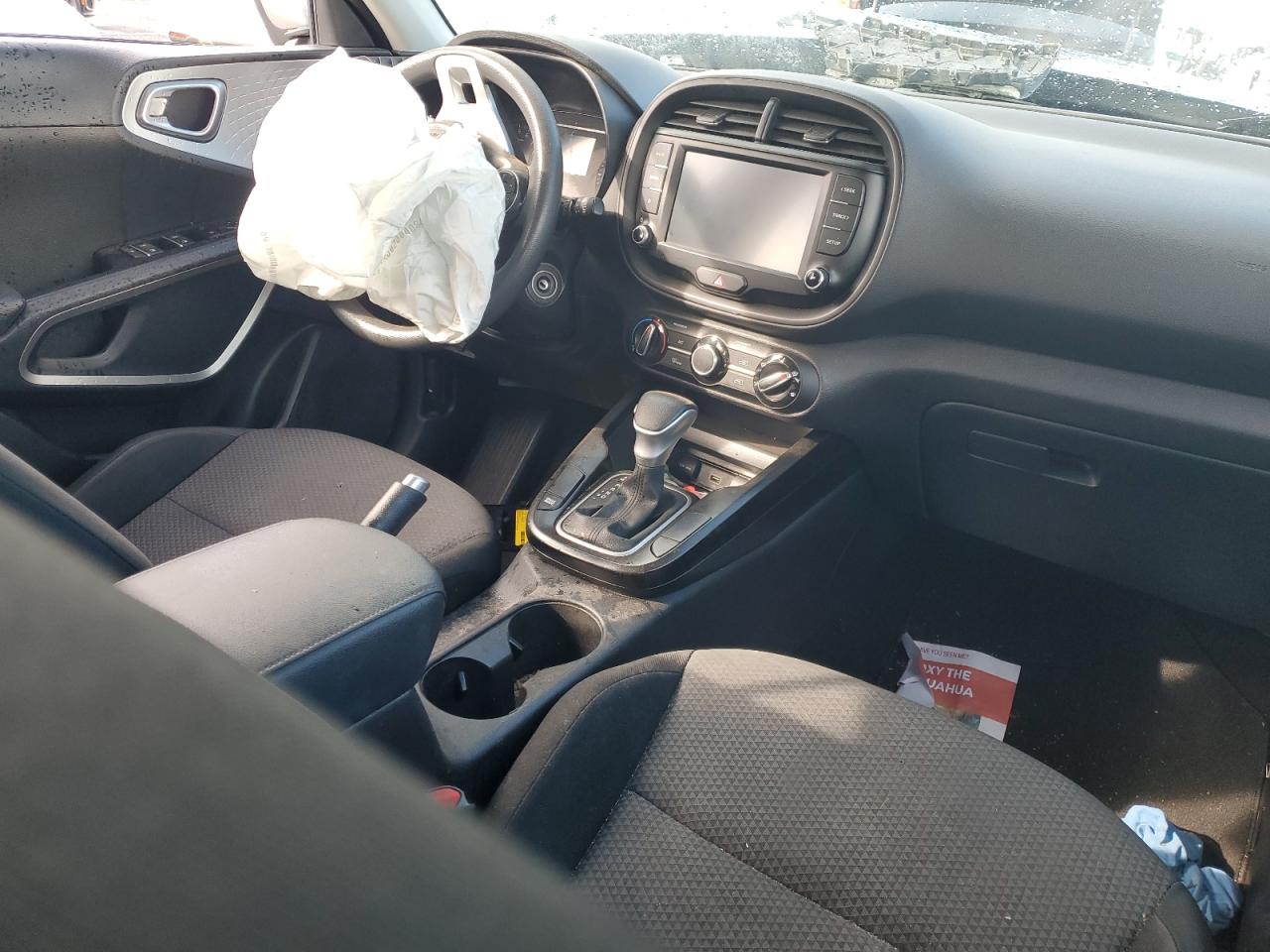 2022 Kia Soul - Image 8