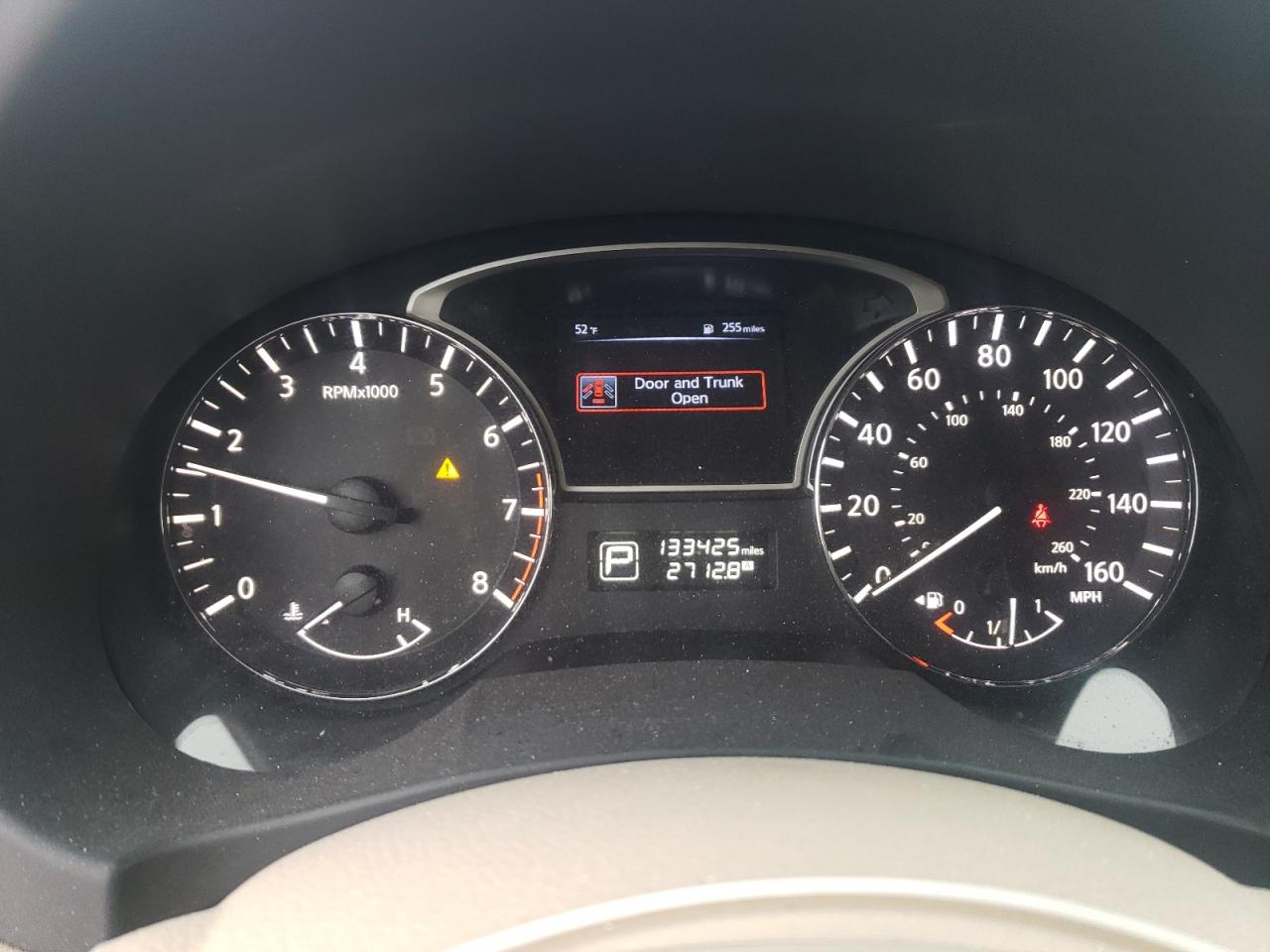 2015 Nissan Altima - Image 9
