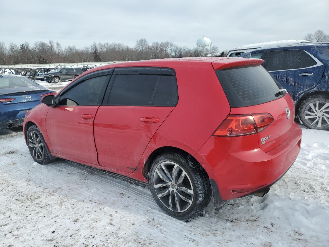 2016 Volkswagen Golf - Image 2