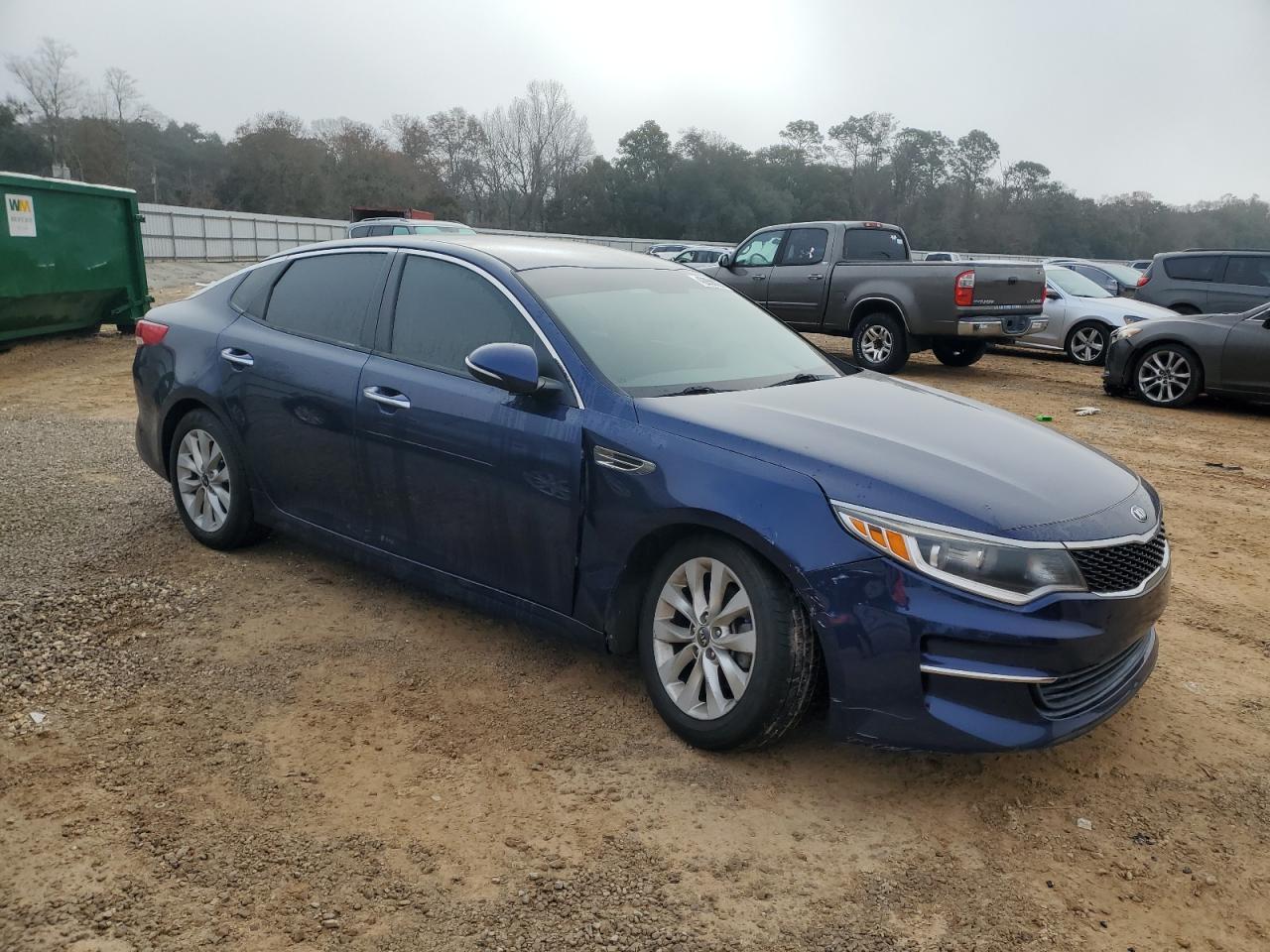 2017 Kia Optima - Image 4