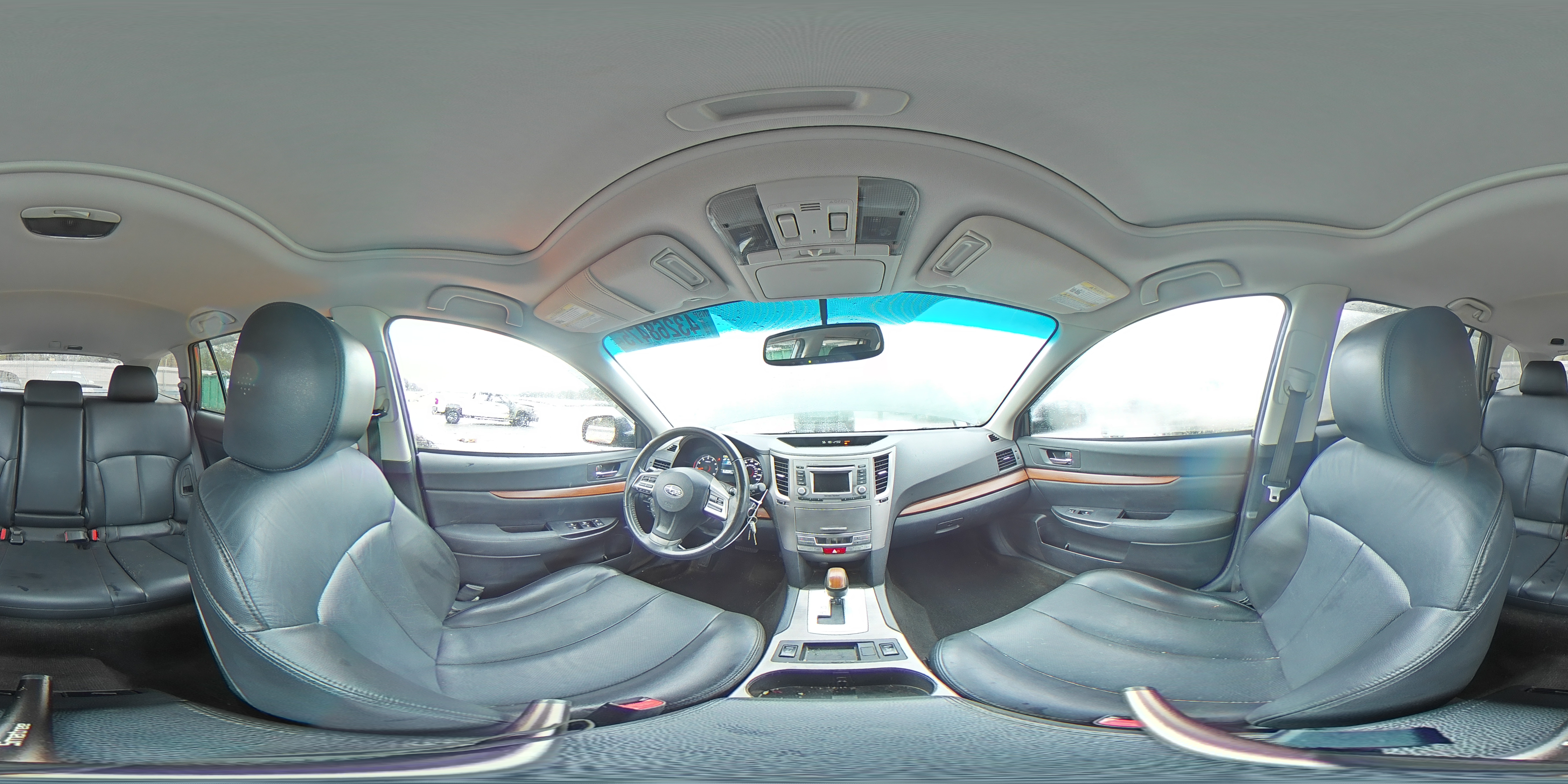 2013 Subaru Outback - Image 15