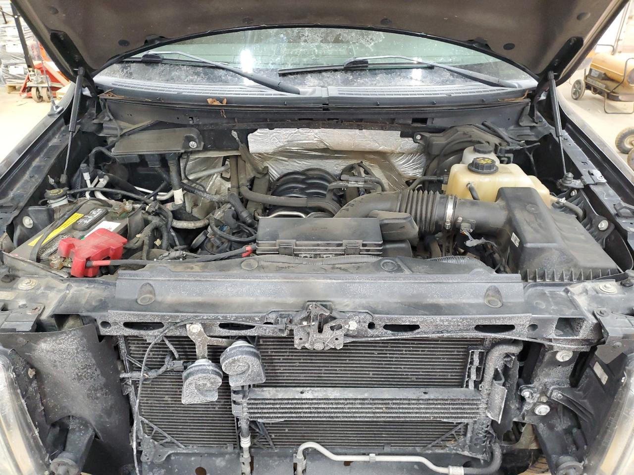 2012 Ford F-150 - Image 11