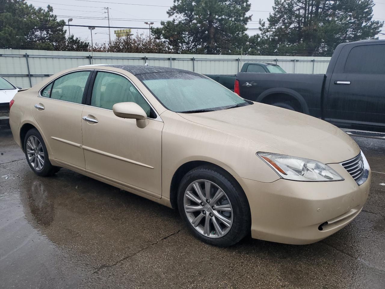 2009 Lexus ES - Image 4