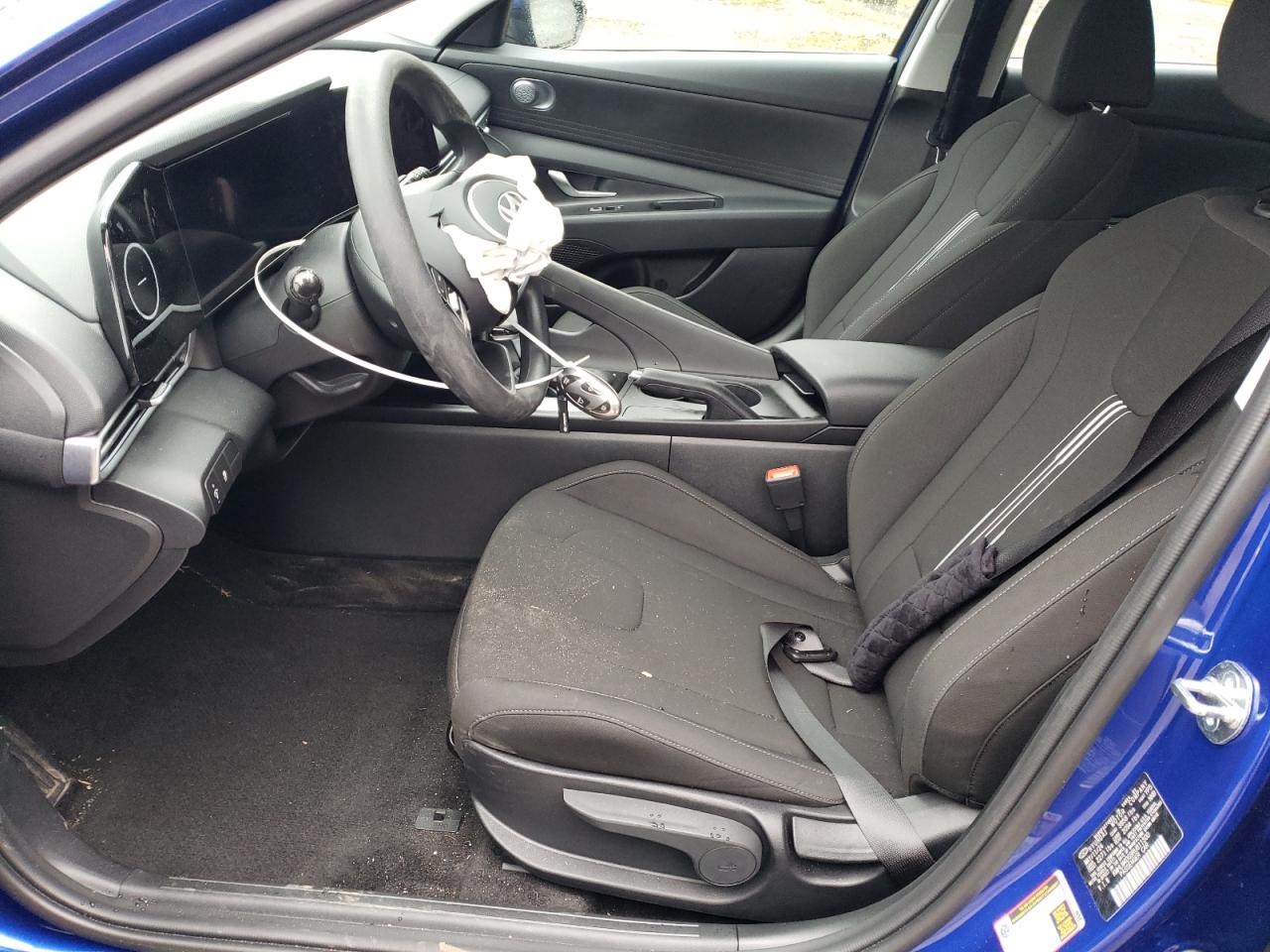 2024 Hyundai Elantra - Image 7