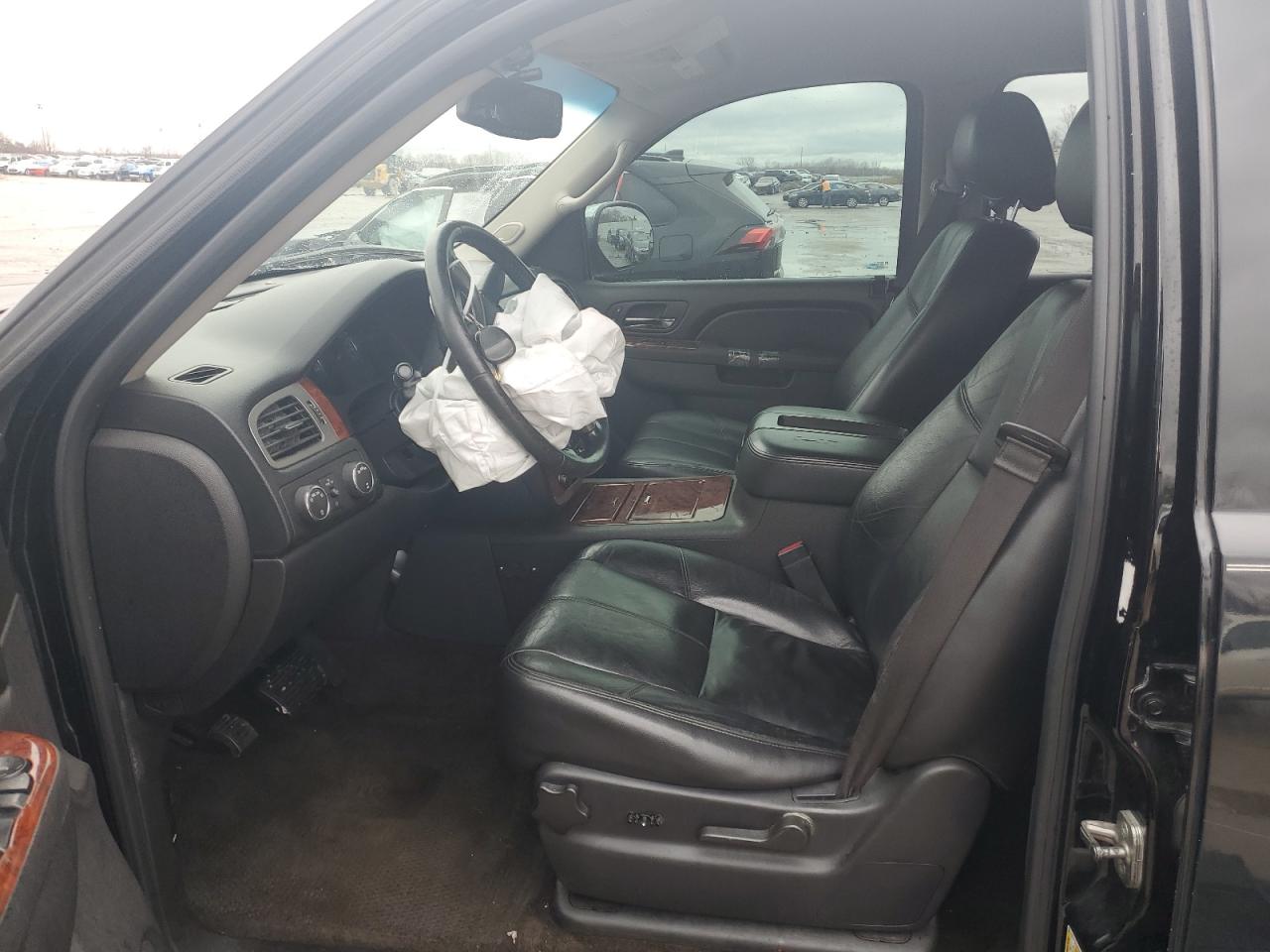 2013 GMC Yukon - Image 7