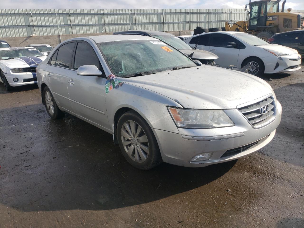 2009 Hyundai Sonata - Image 4