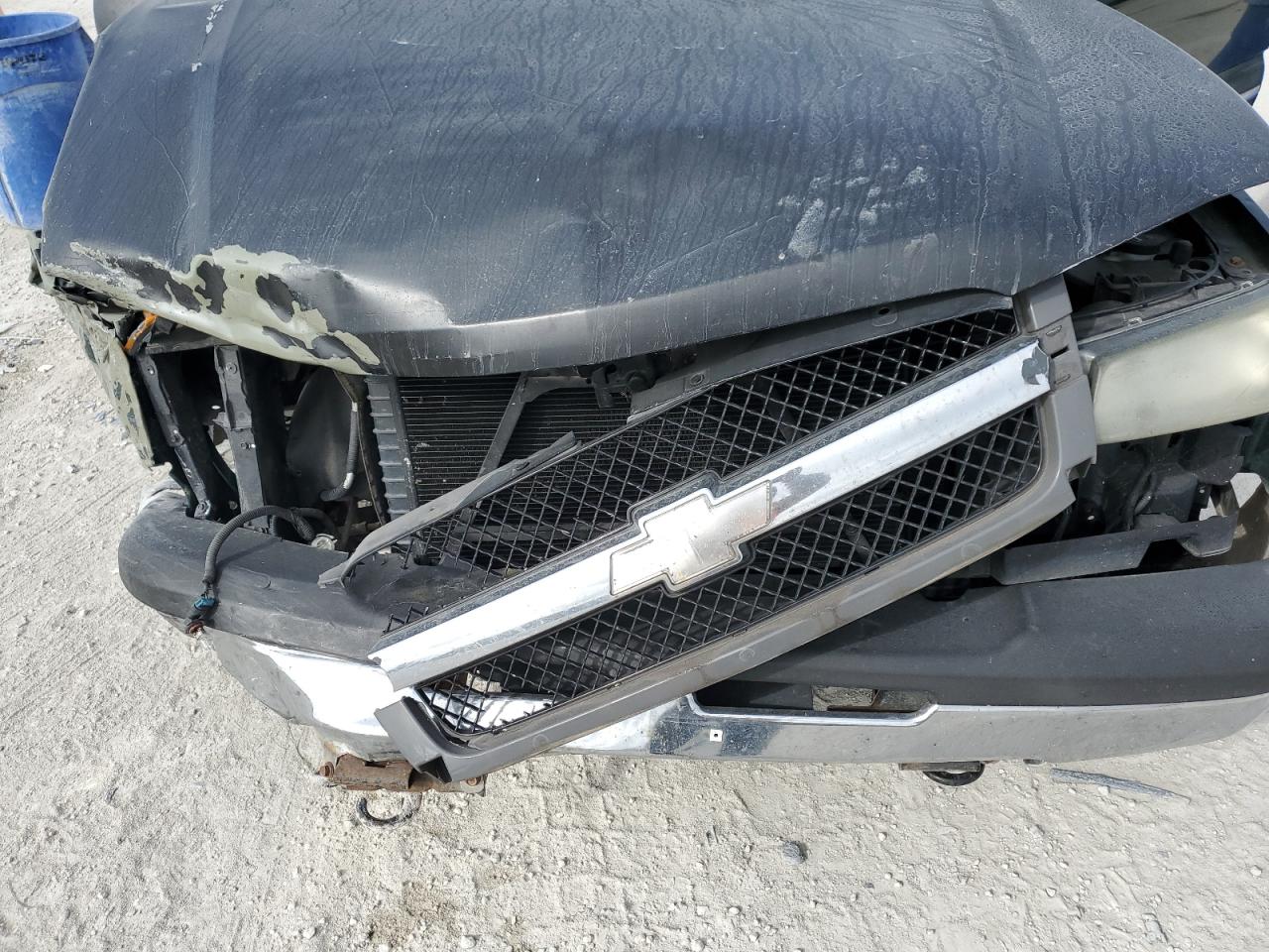 2004 Chevrolet Silverado C1500 VIN: 2GCEC19V841316497 Lot: 41807205