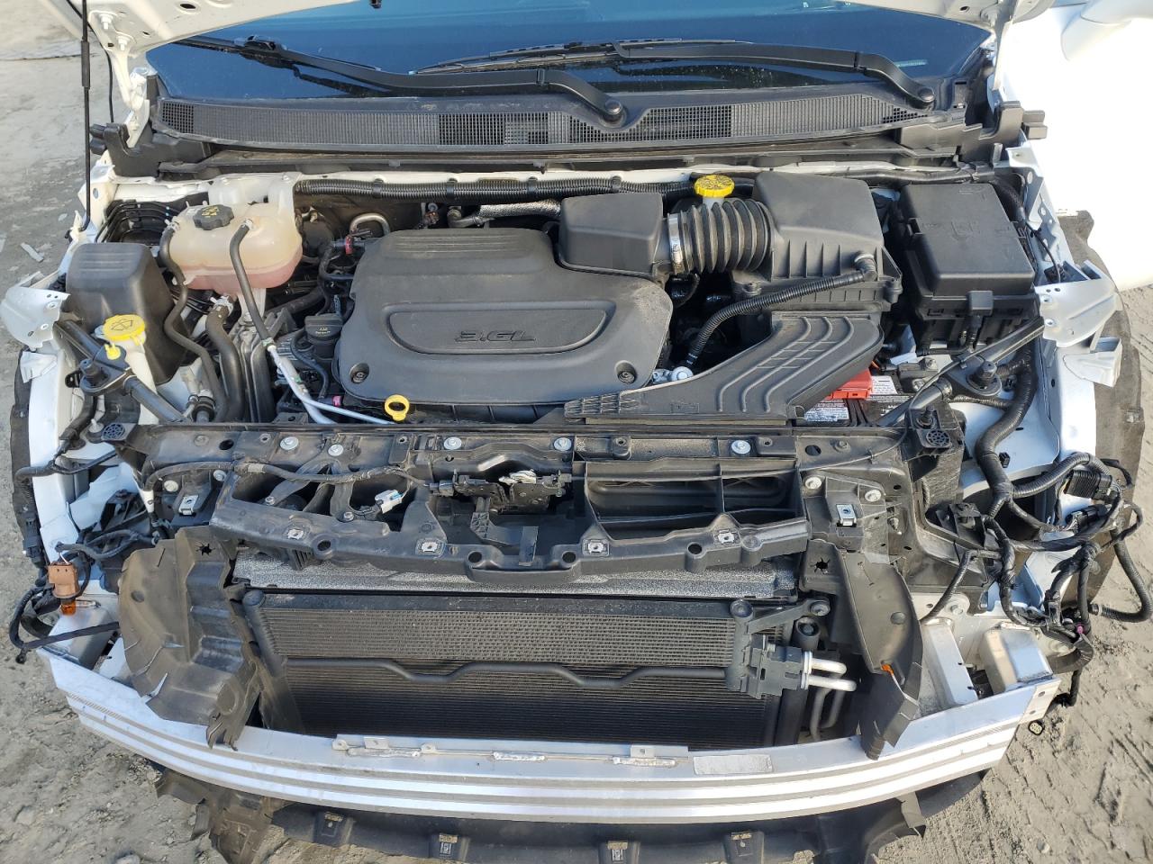 2022 Chrysler Pacifica - Image 12