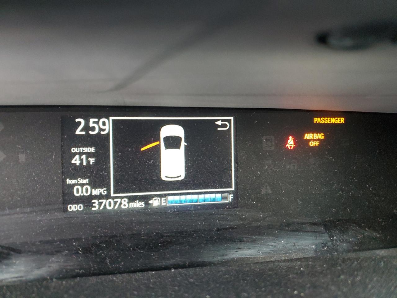 2019 Toyota Prius - Image 9